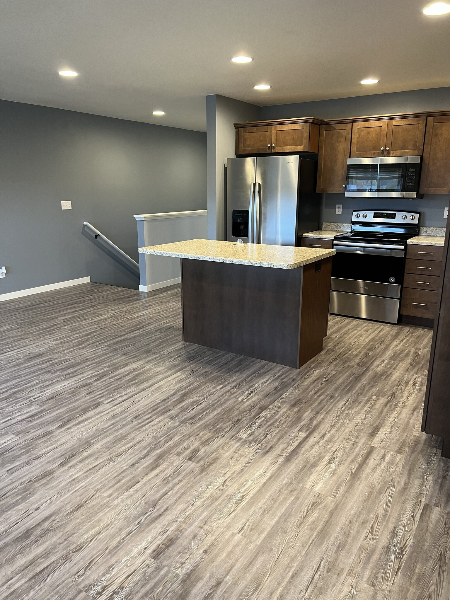 Building Photo - 1624 3rd St NW