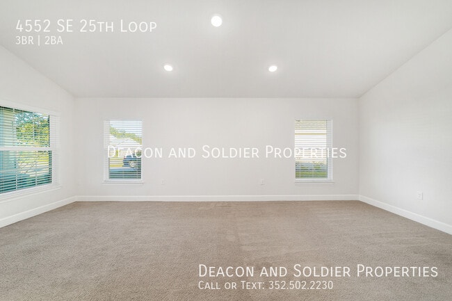 Building Photo - 4552 SE 25th Loop