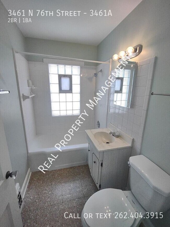 Building Photo - 3461 N 76th St