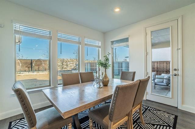 Building Photo - 1404 Huckleberry St