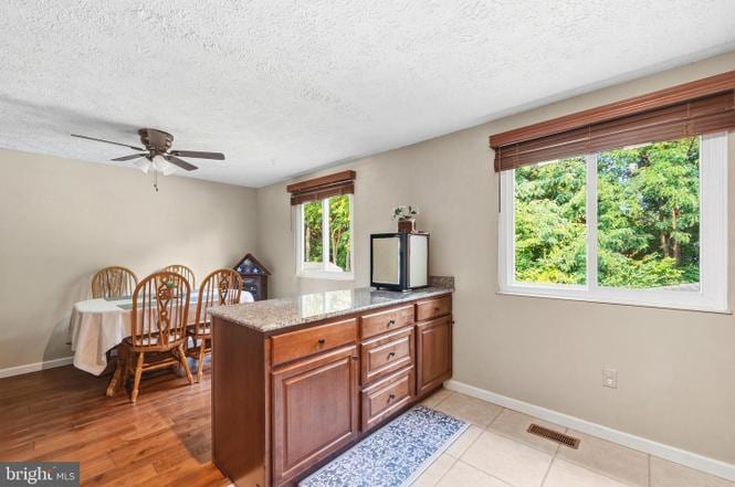 Kitchen - 7037 Hames Ct
