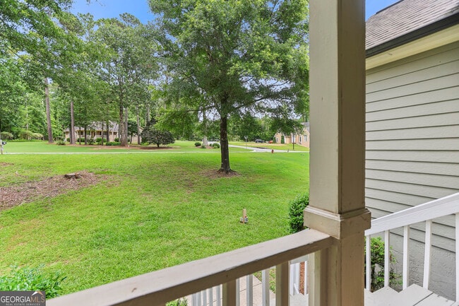 Building Photo - 70 Indian Bluff Dr