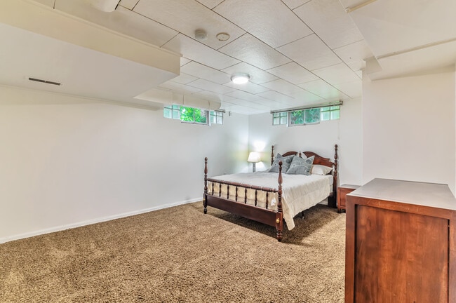 Building Photo - 1220 Binford St