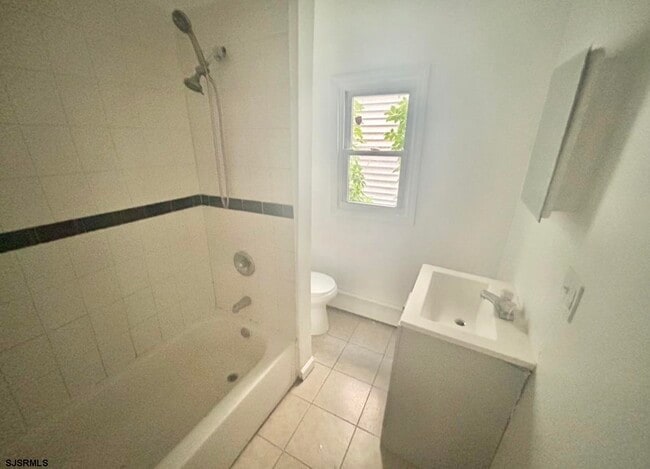 Building Photo - 326 N Tennessee Ave