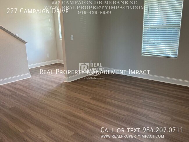 Building Photo - 227 Campaign Dr