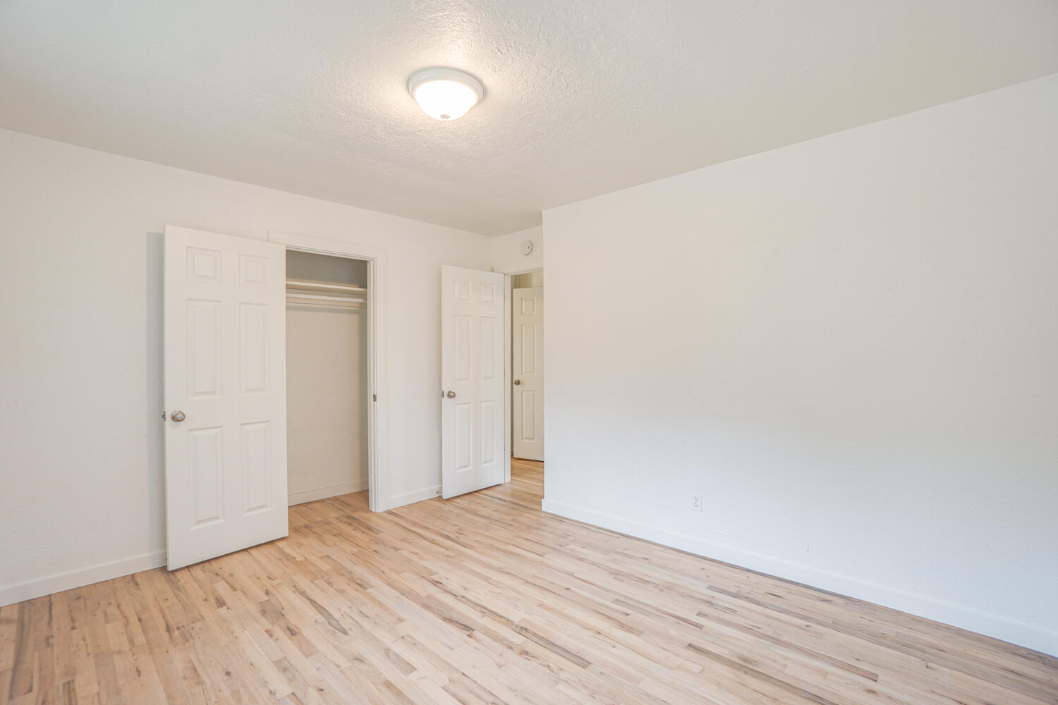 Building Photo - 3670 SW 144th Ave