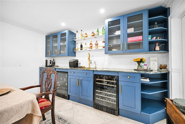 Building Photo - Southwest 111th Terrace, Miami, FL 33176 - 5 BR 3.5 BA single-family home