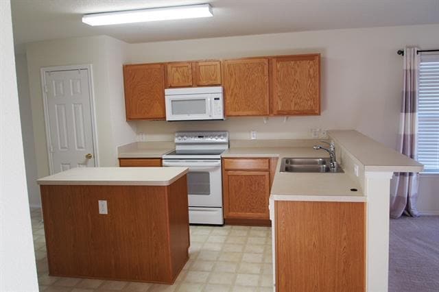 Building Photo - 2833 Mesa Valley Dr