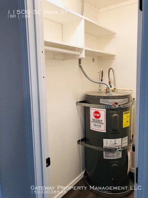 Building Photo - 11509 SE Main St