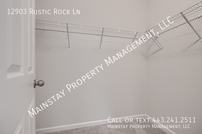 Building Photo - 12903 Rustic Rock Ln