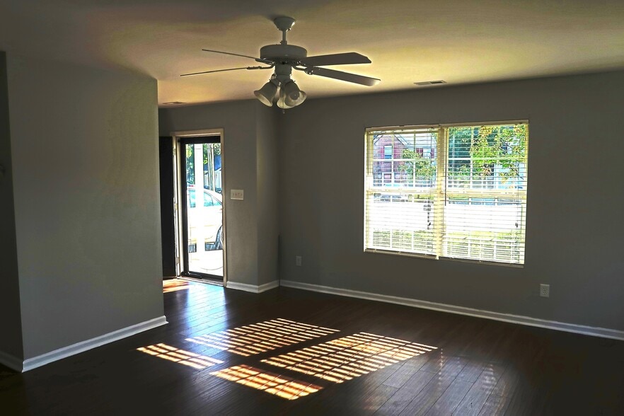 Building Photo - 3412 Mogollon Ct