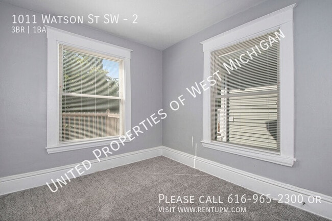 Building Photo - 1011 Watson St SW