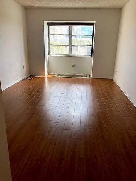 Building Photo - 7725 SW 86th St