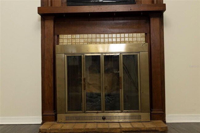 Building Photo - 16204 Tampa St