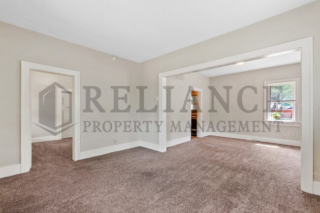 Building Photo - 1228 S Lulu St