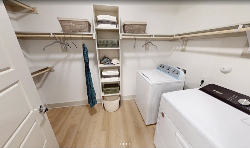 Building Photo - 2422 Firewheel Pkwy