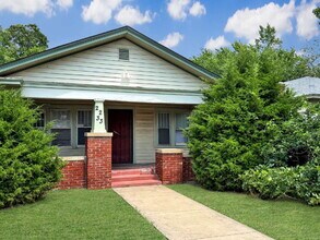 Building Photo - Charming 3 Bed, 1 Bath Home in OKC