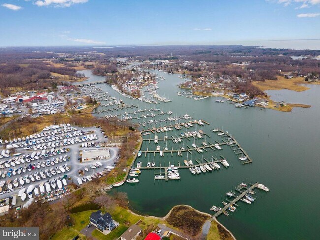 Building Photo - 6032 Melbourne Ave