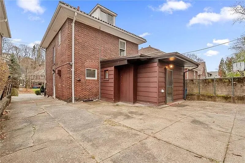 Building Photo - 5353 Beeler St