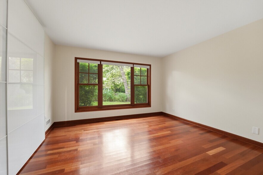Building Photo - 29 Brookdale Ln