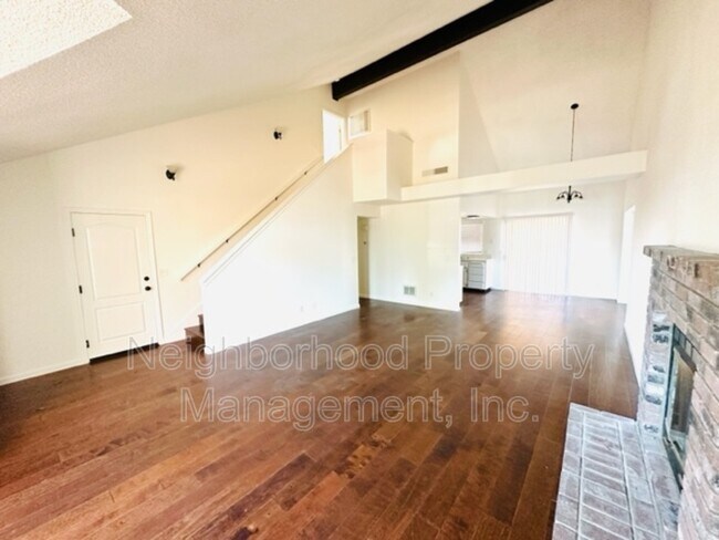 Building Photo - 9597 N Boyd Ave