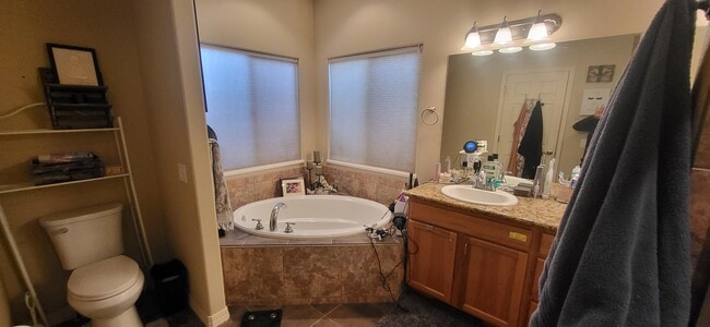 Building Photo - 525 Reed Mesa Dr