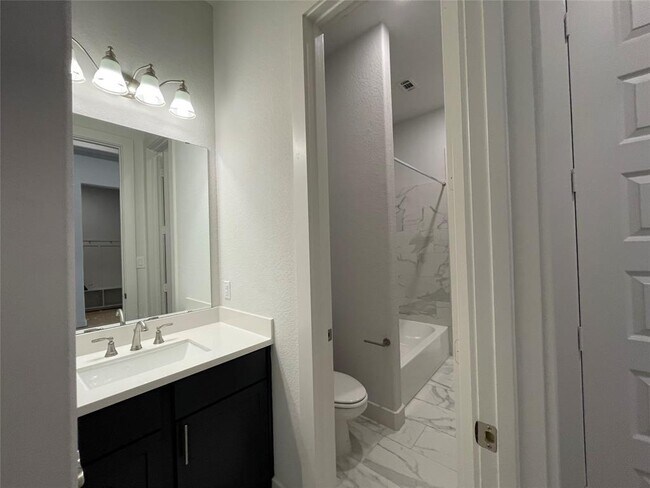 Building Photo - 149 Night Bloom Path