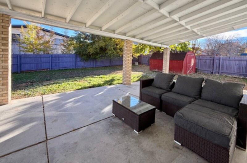 Building Photo - 2708 W 98th Dr