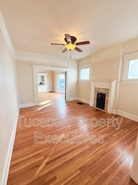 Building Photo - 340 S Scott Ave