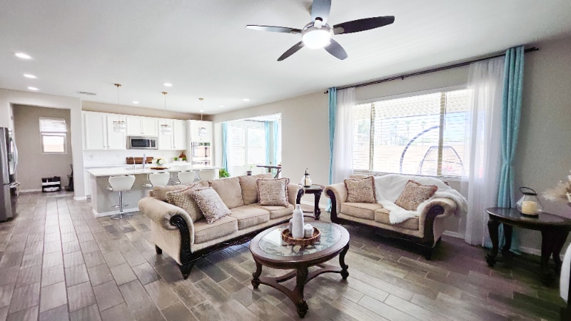 Building Photo - 34 W Megan St