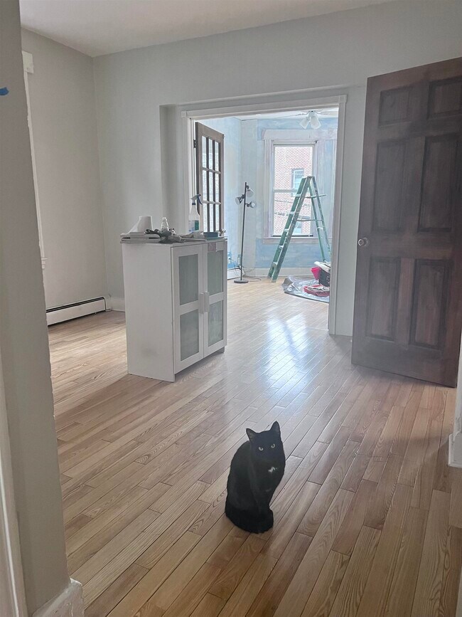 Building Photo - 205 Highwood Ave