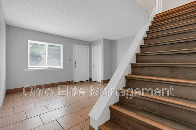 Building Photo - 2844 Baughman Ave