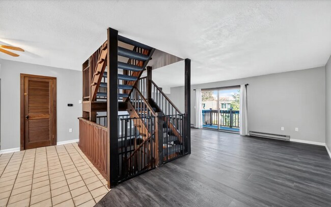 Building Photo - 21 Pebblestone Cir