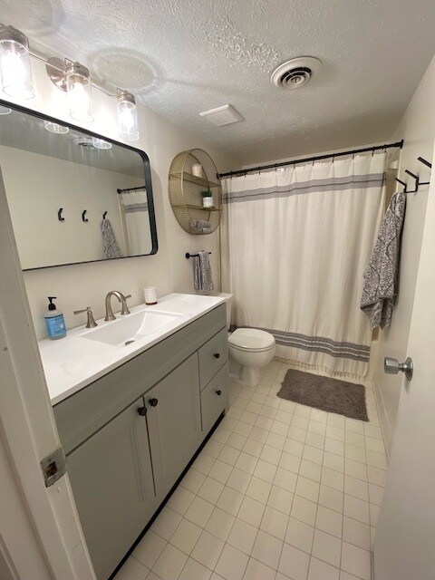 Building Photo - 5306 Edmondson Pike