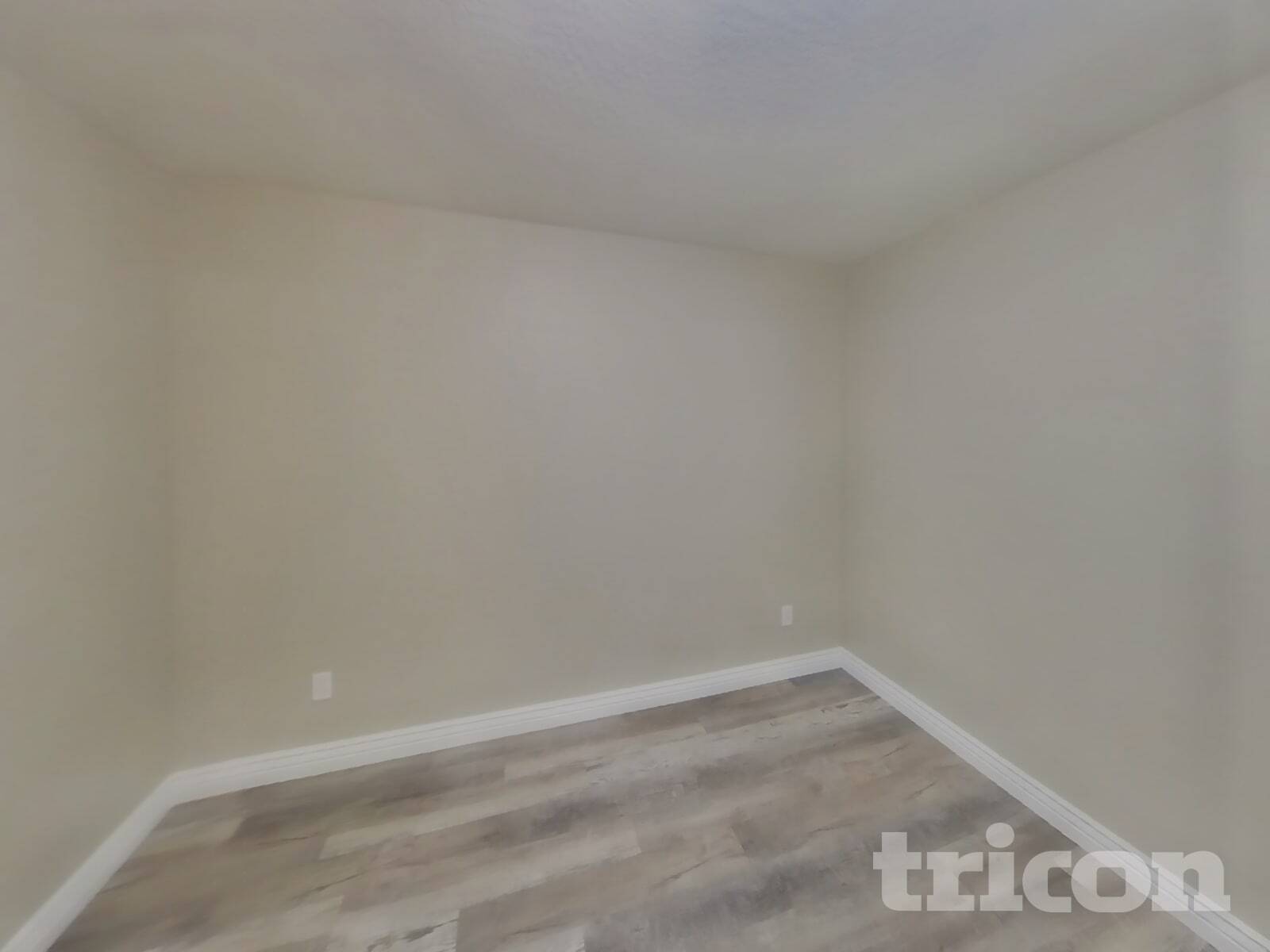 Building Photo - 10733 W Taft St