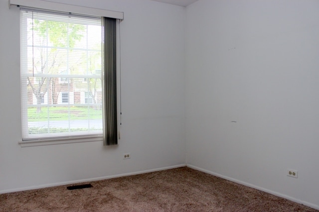 Building Photo - 211 Blossom Ct