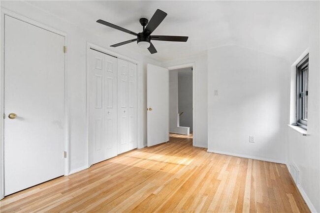 Building Photo - 5406 Verona Rd