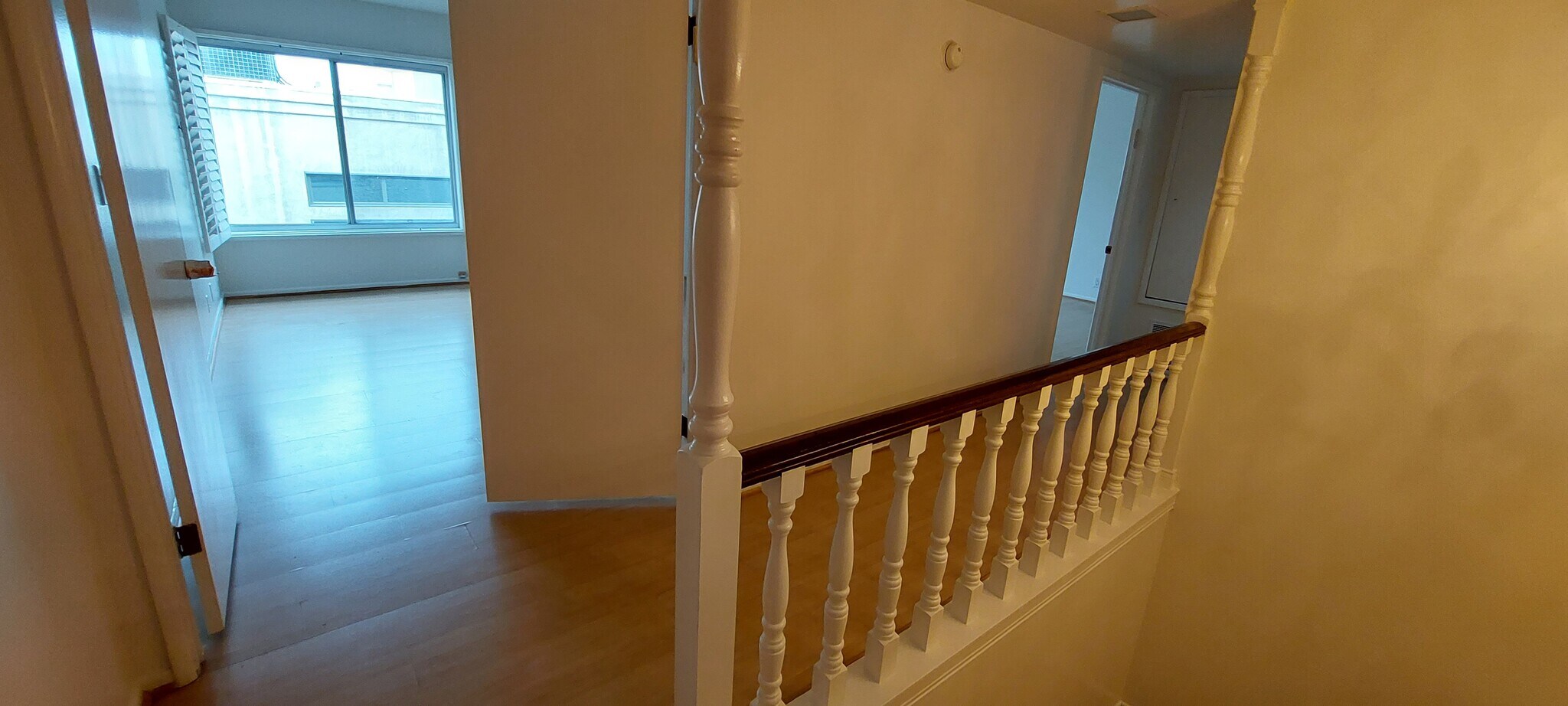 Building Photo - 1122 Peck Dr