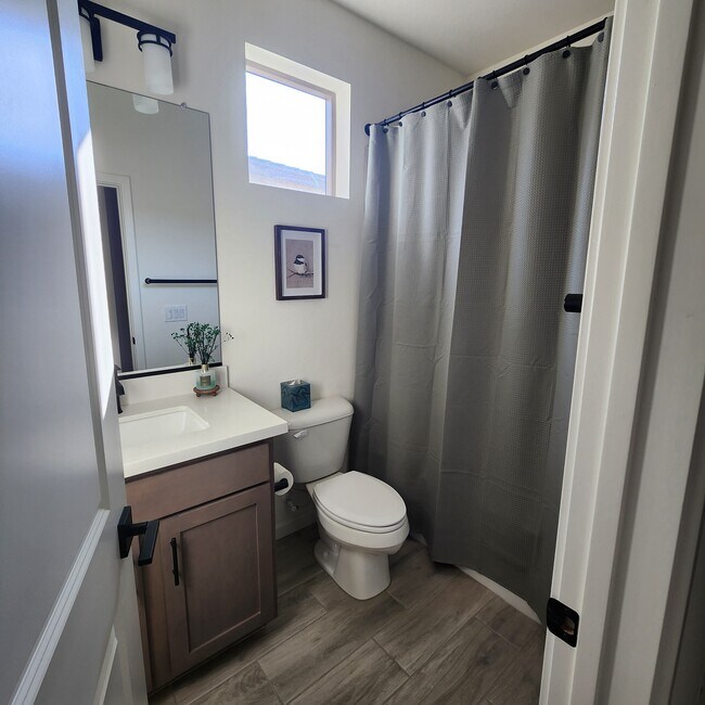 Building Photo - 4334 Ponderosa Trl