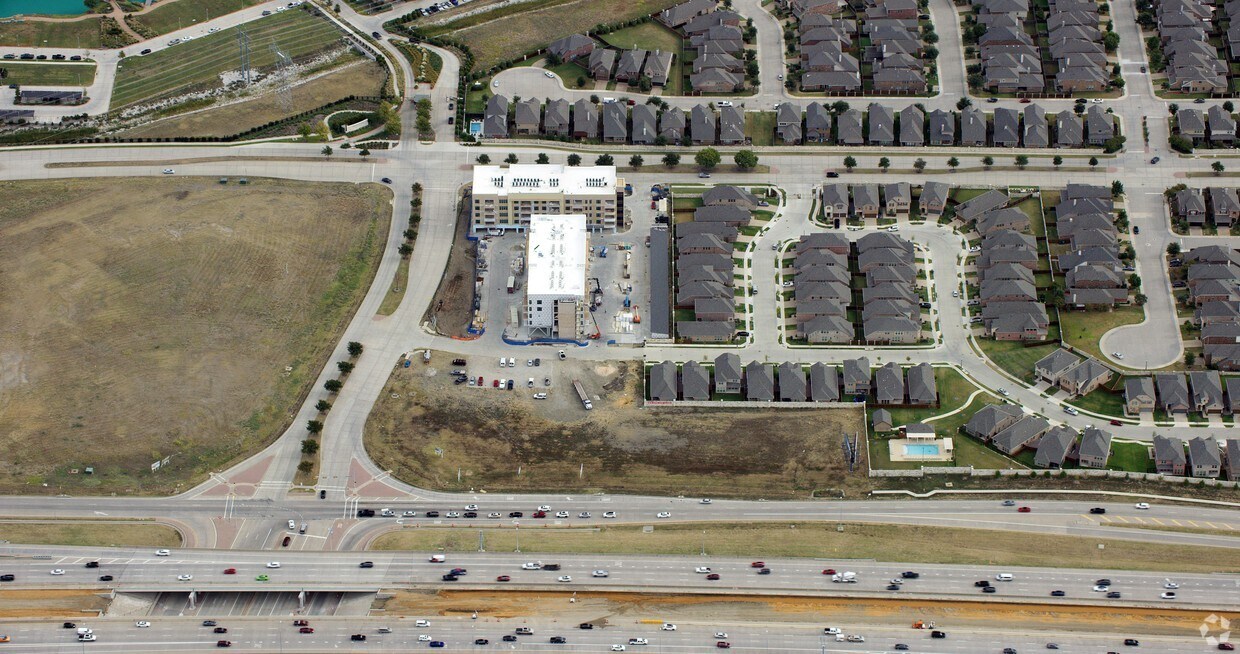 Sojourn at the Realm - 3517 Windhaven Pky Lewisville TX 75056 | Apartment  Finder