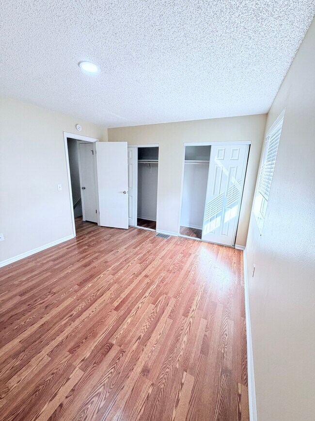 Building Photo - 159 Sheeler Ave