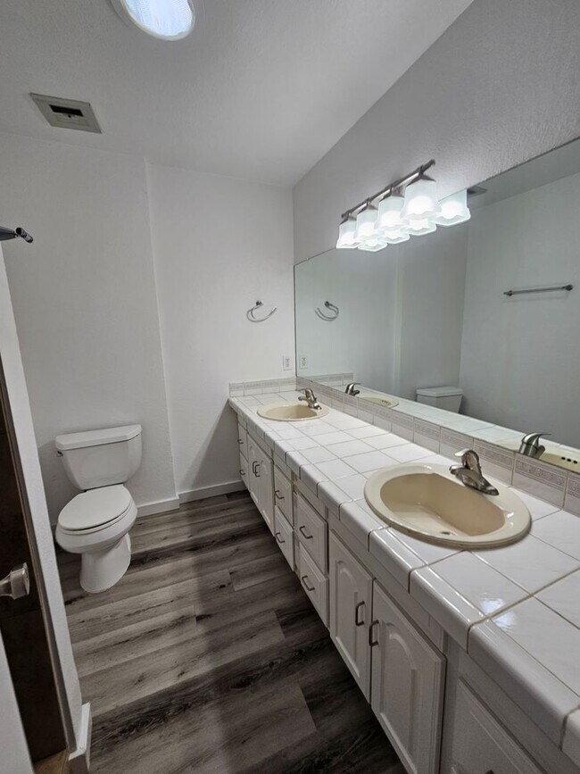 Building Photo - Updated 4BR Home | Pool + 2 Car Garage | Single Level