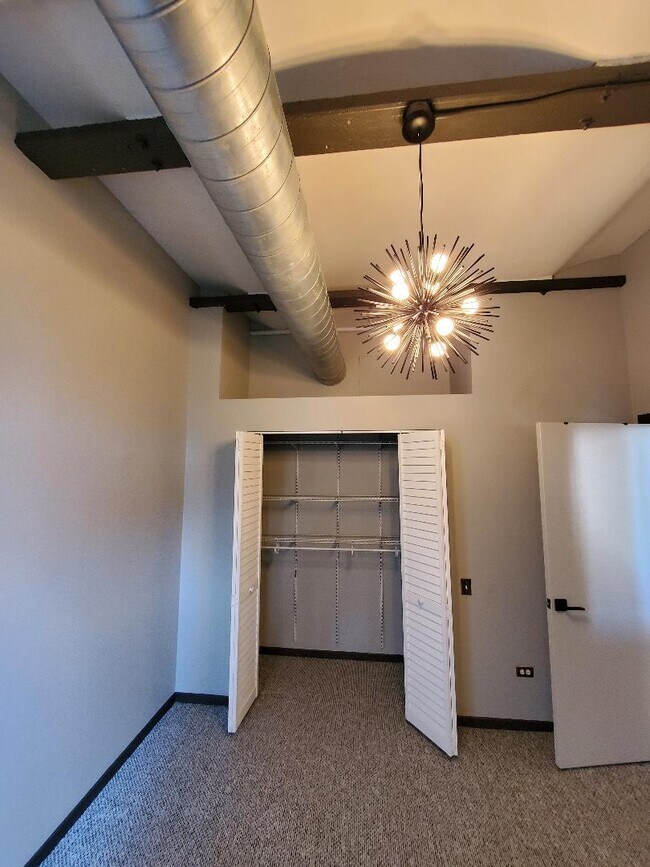 Bedroom closet - 500 S Clinton St