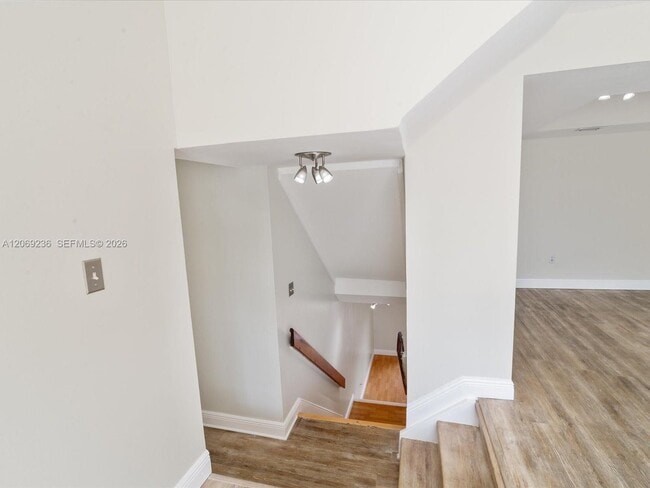 Building Photo - 390 NW 86th Pl