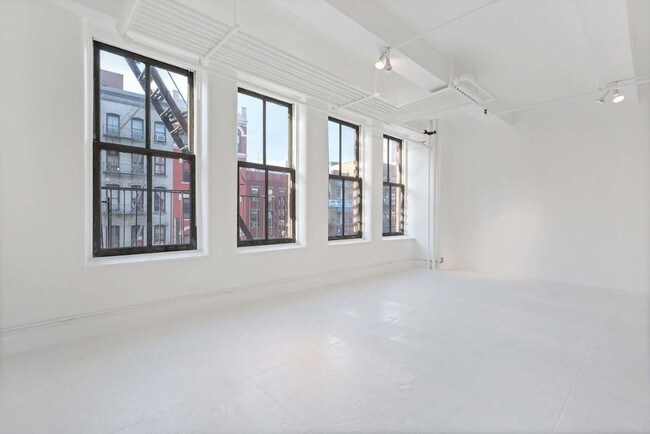 Primary Photo - 103 Bowery