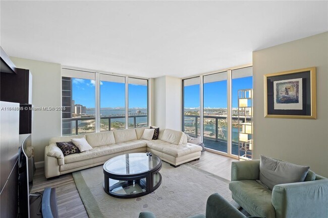 Building Photo - 50 Biscayne Blvd