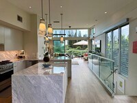 Building Photo - 197 Holokahiki Ln