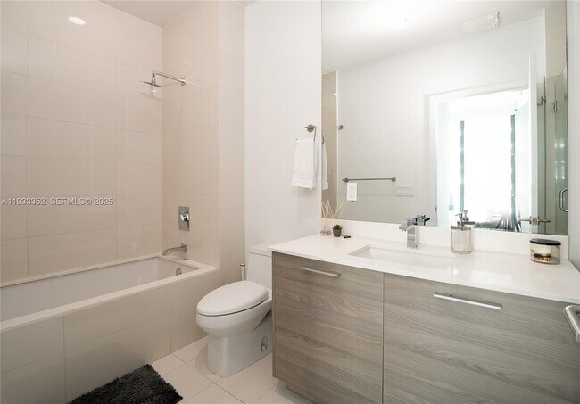 Building Photo - 1300 S Miami Ave