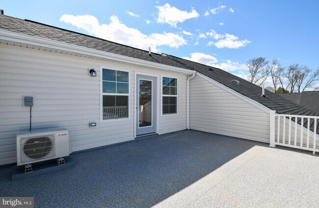 Building Photo - 4513 Ryelan Dr