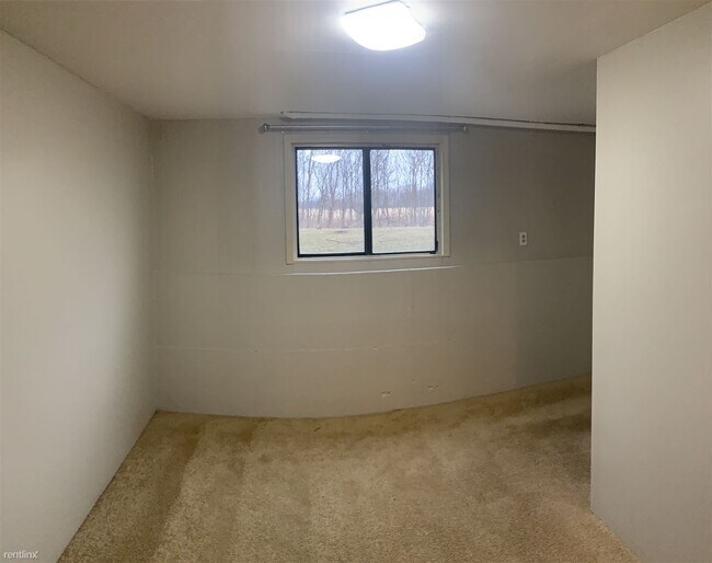 Building Photo - 5 br, 1 bath Duplex - 5227 Rich St